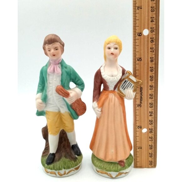 Vintage Flambro Colonial Figurine Set Man & Woman Musician Porcelain Pair 6" - Picture 2 of 16